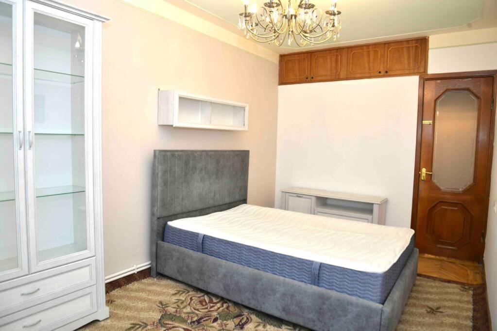 Family Apartment Near The Metro Γιερεβάν Εξωτερικό φωτογραφία